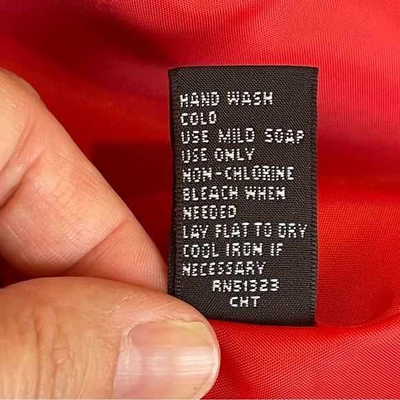 Josephine Chaus Red 100% Silk Blazer Jacket 12 - Picture 8 of 15